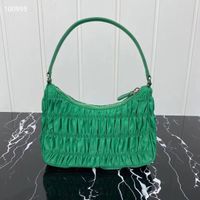 Ruched green