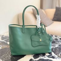 G4# size: 34*25cm