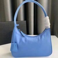 Nylon hobo sky blue