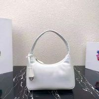 Nylon hobo white