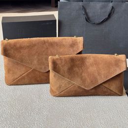 Designer womens matte leather envelope bag with chain single shoulder bag crossbody bag handbag niche design clutch envelope bag underarm bag womens wallet PRPU